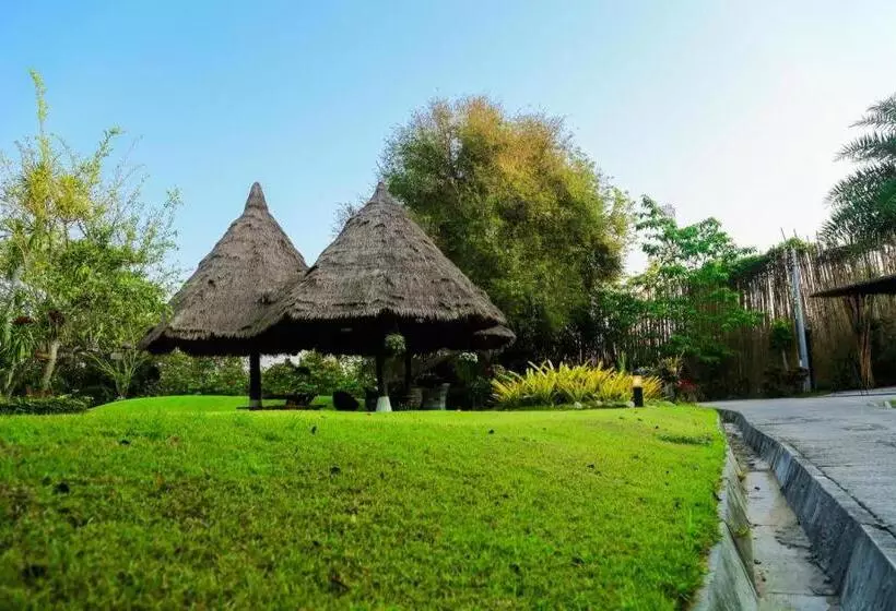 Hotelli Tammarene Villa