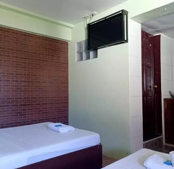 Antonios Pension House