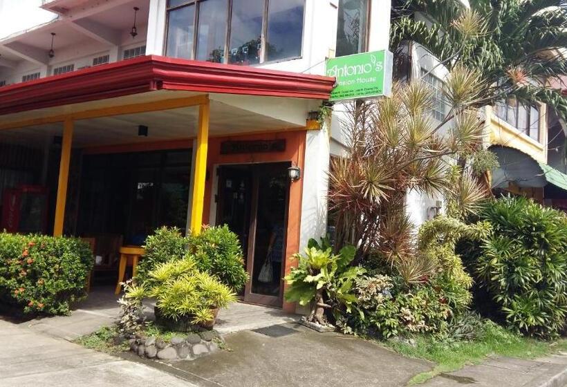 Antonios Pension House