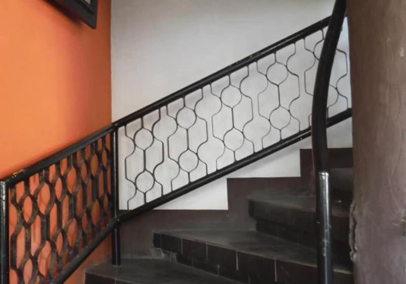 Antonios Pension House