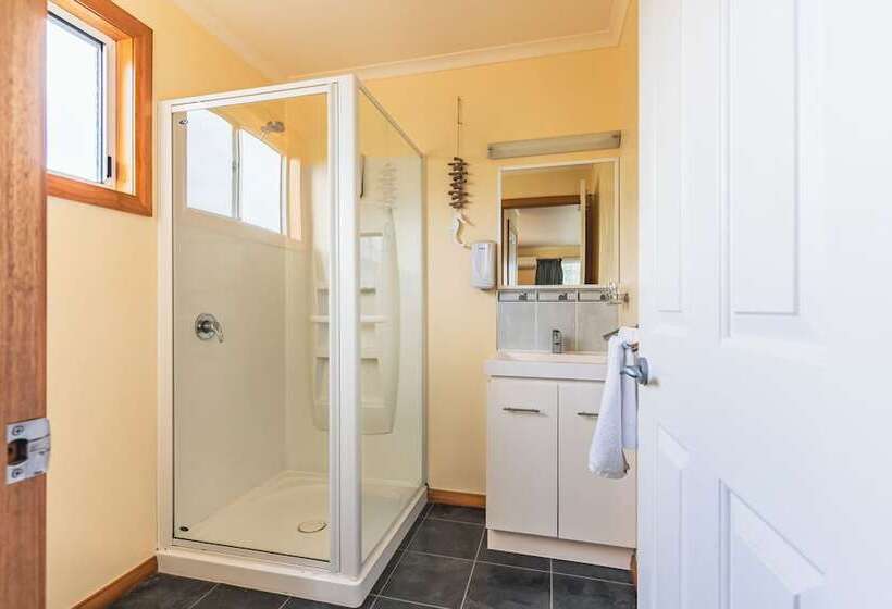 Big4 Tassie Getaway Park Stanley