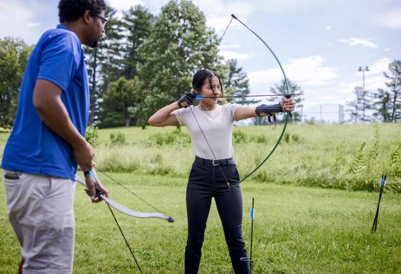 בית מלון כפרי Airlie