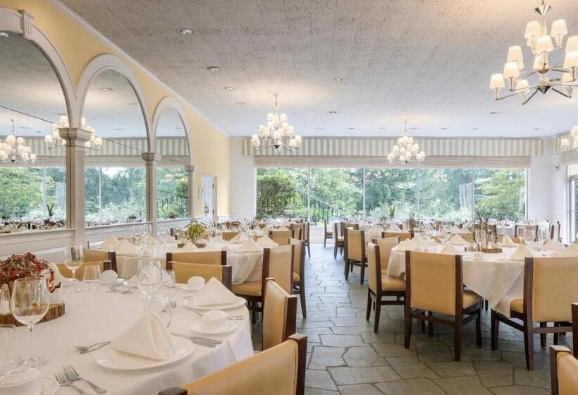 בית מלון כפרי Airlie