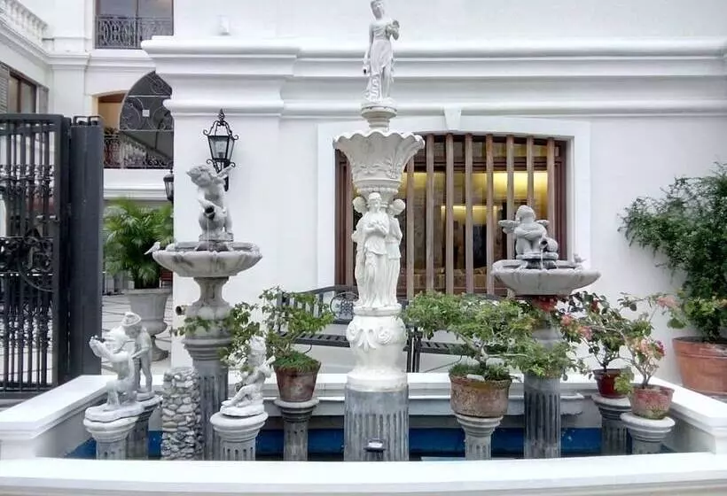 ホテル Ciudad Fernandina