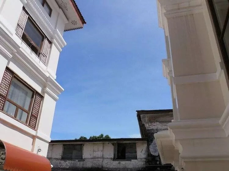 ホテル Ciudad Fernandina