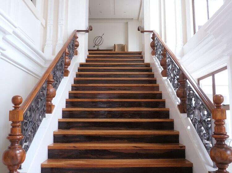 فندق Ciudad Fernandina