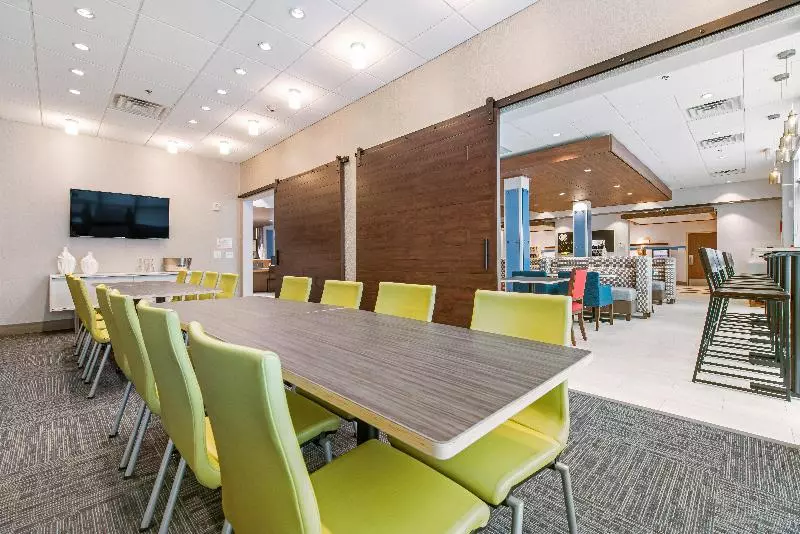 ホテル Holiday Inn Express & Suites Carrollton West, An Ihg