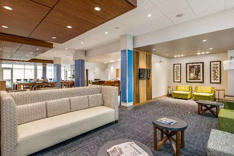 ホテル Holiday Inn Express & Suites Carrollton West, An Ihg