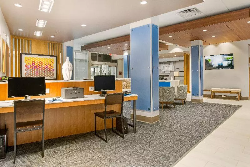 ホテル Holiday Inn Express & Suites Carrollton West, An Ihg