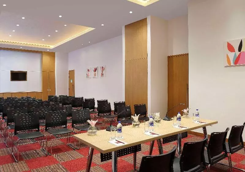 ホテル Ibis Chennai Omr   An Accor Brand
