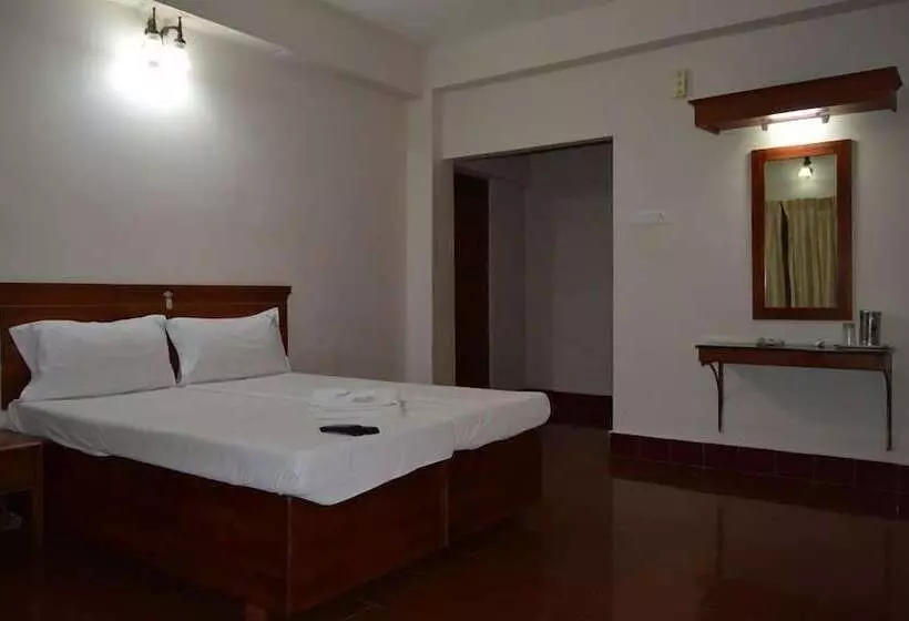 هتل Shalimar Residency
