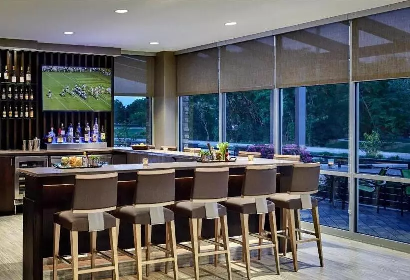 ホテル Springhill Suites By Marriott Cleveland Independence