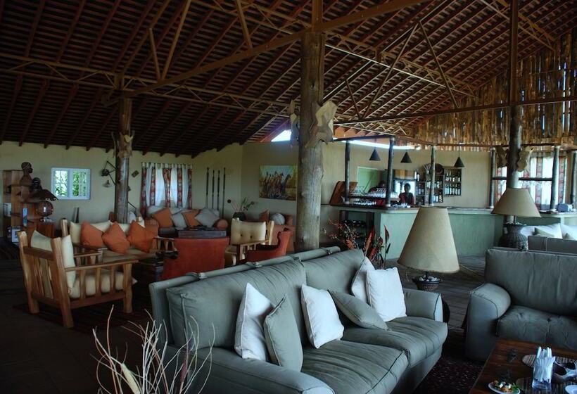 هتل Tipilikwani Mara Camp