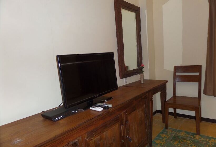 Pension (Hôtel basse catégorie) Jacatra Homestay