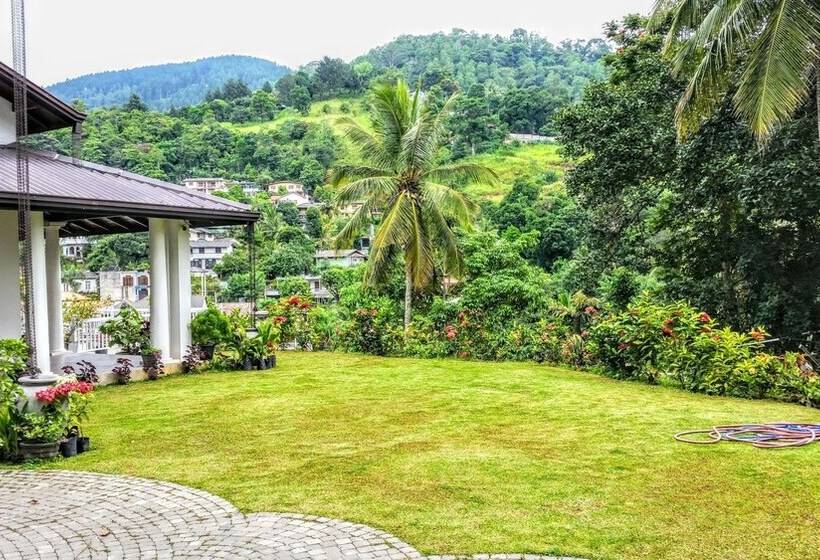 Pension Notting Hill Country House