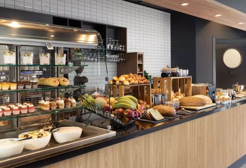 هتل Adagio Antwerp City Center