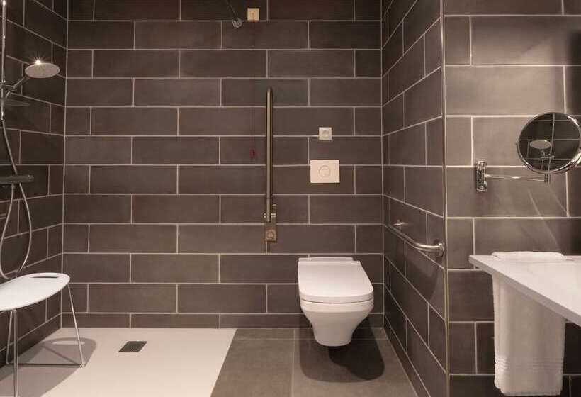 هتل Adagio Antwerp City Center