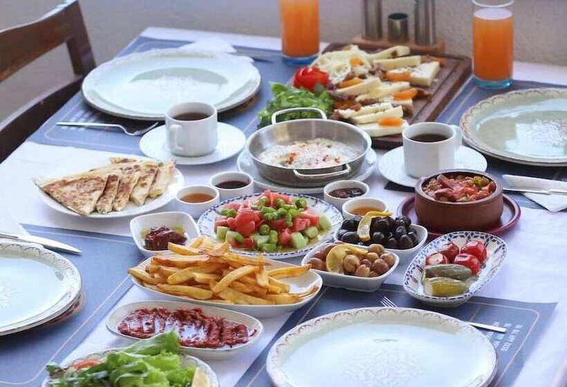 مبيت وإفطار Blue Topas Otel