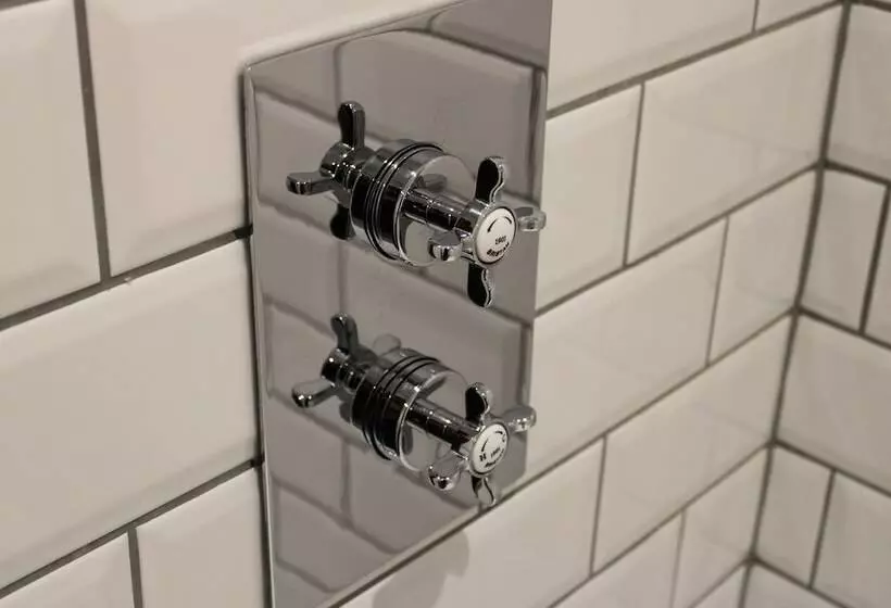 Aamiaismajoitus (B&B) The White Lion