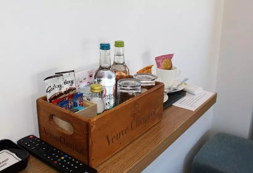 Aamiaismajoitus (B&B) The White Lion