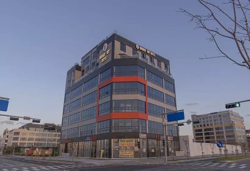 ホテル Brown Dot Geobuksum