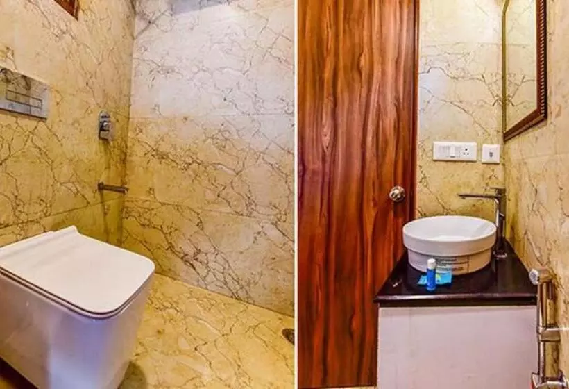 Hotelli Fabexpress Clock View 500m From The Mall Road