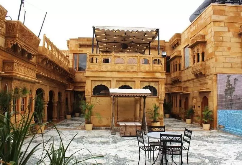 هتل Grand Khalifa