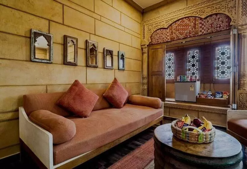 هتل Grand Khalifa