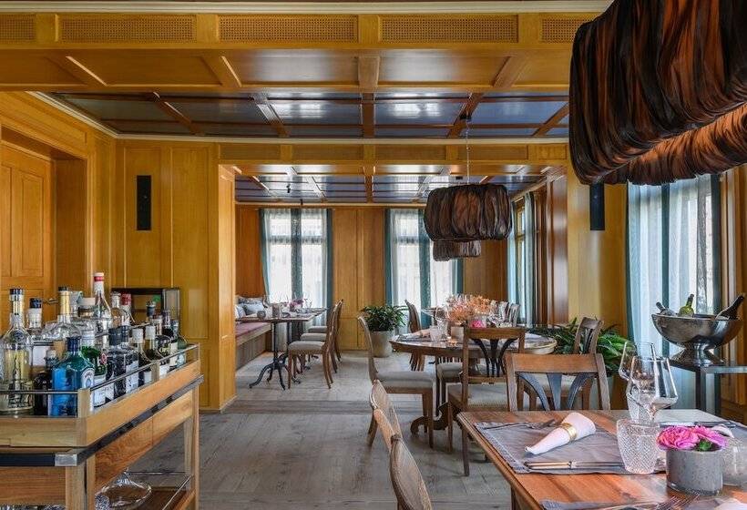 هتل Appenzeller Huus Huus Loewen