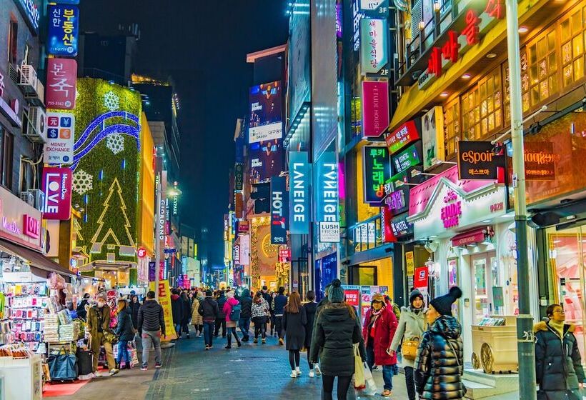 ホテル Moxy Seoul, Myeongdong