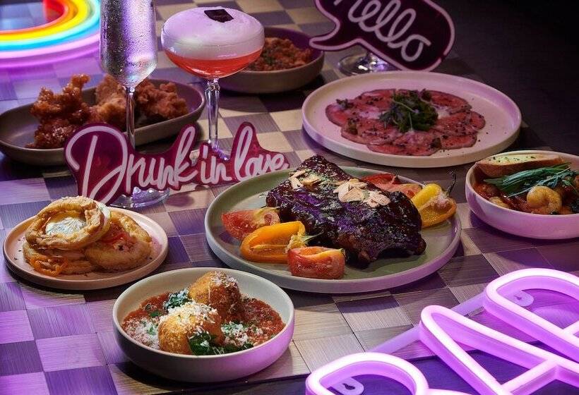 ホテル Moxy Seoul, Myeongdong