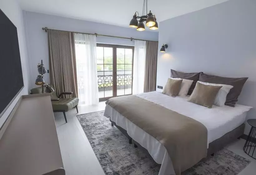 هتل Ortel Inn