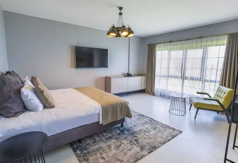 هتل Ortel Inn