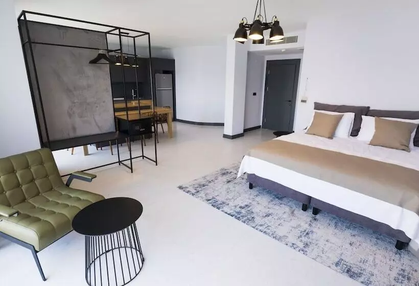 هتل Ortel Inn