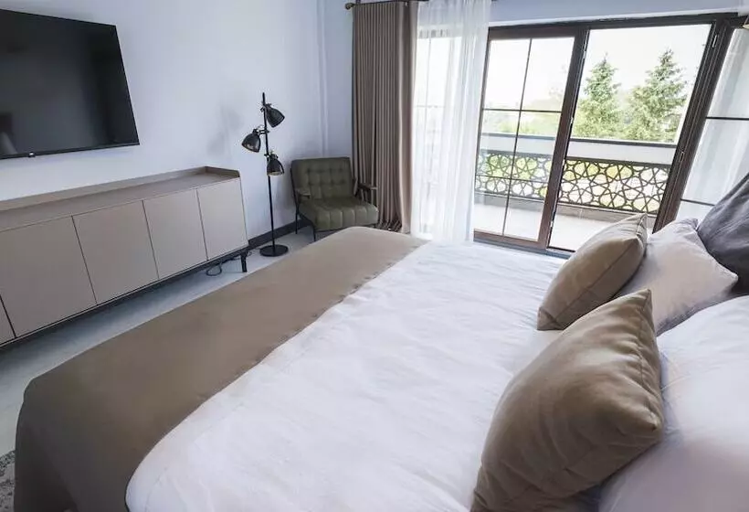هتل Ortel Inn