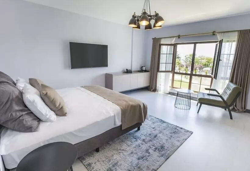 هتل Ortel Inn