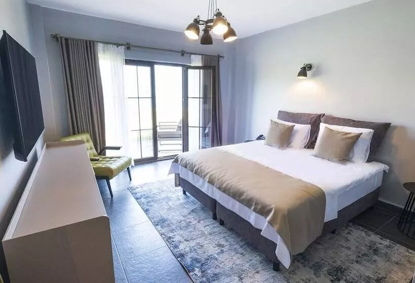 هتل Ortel Inn