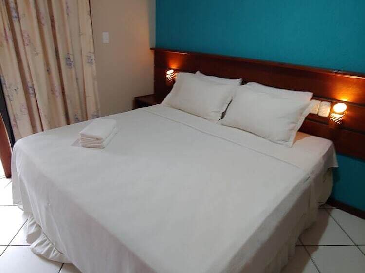 בית מלון כפרי Pousada Aquarela Do Mar