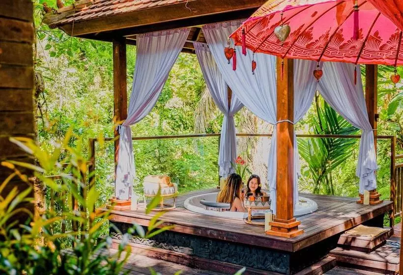 Hotelli The Sebali Resort