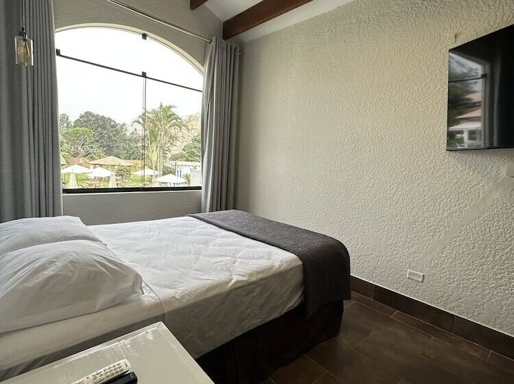 Vpx Hoteles Cieneguilla