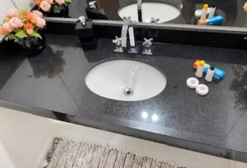 Pousada E Hotel Putini By Oyo