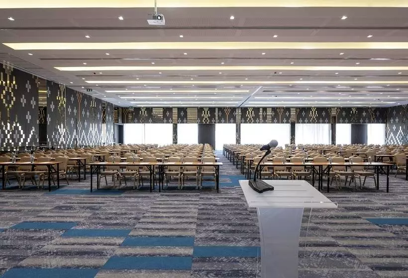 Hotelli Vela Dhi Nakhon Phanom