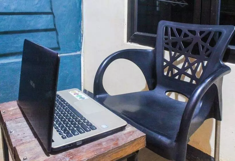 Hotelli We Bro Kost By Oyo