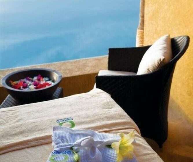 O Beach Hotel & Resort