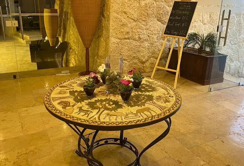 O Beach Hotel & Resort