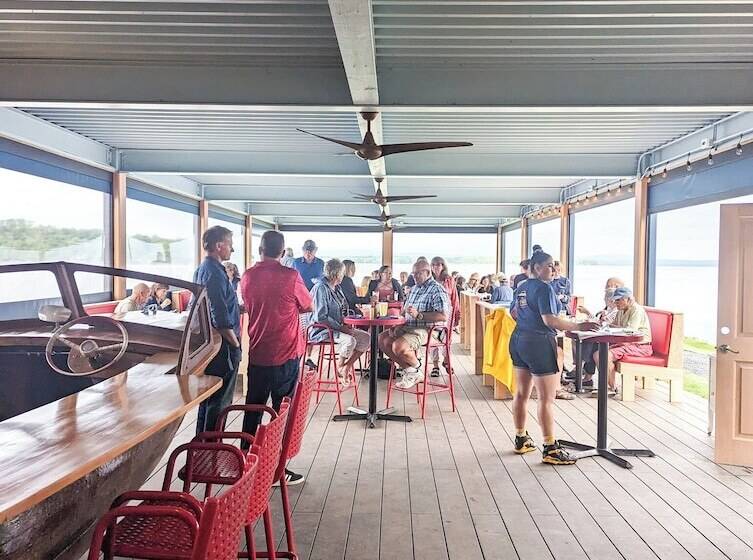 ベッドアンドブレックファースト The North Hero House Inn & Restaurant