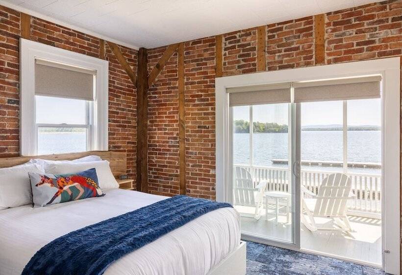 ベッドアンドブレックファースト The North Hero House Inn & Restaurant