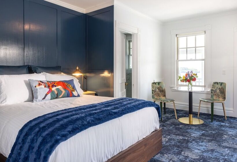 ベッドアンドブレックファースト The North Hero House Inn & Restaurant