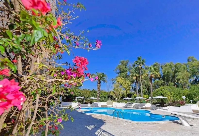 ベッドアンドブレックファースト Villa Del Sole Martina Franca