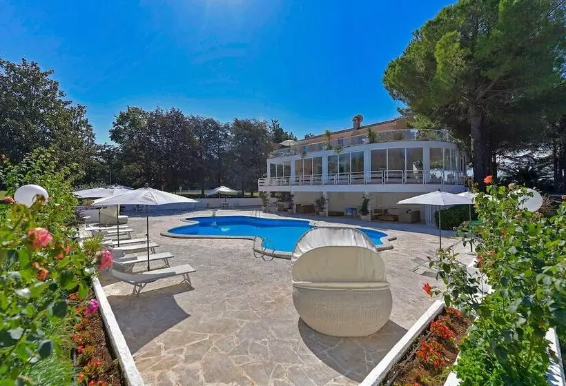 ベッドアンドブレックファースト Villa Del Sole Martina Franca